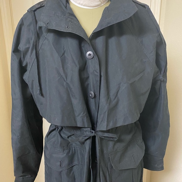 TravelSmith Dark Blue Trench Coat - Picture 2 of 9
